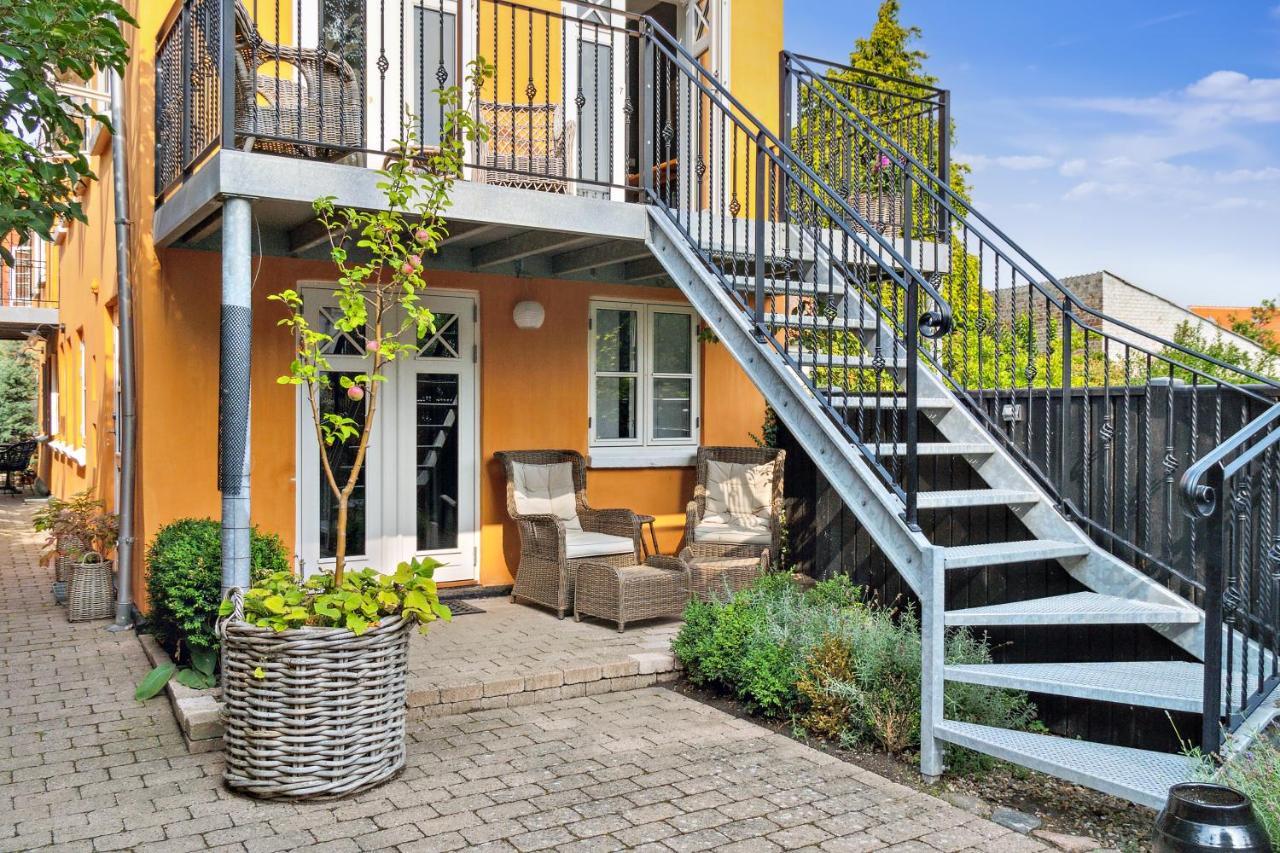 Hotel Pa Torvet Ærøskøbing Εξωτερικό φωτογραφία
